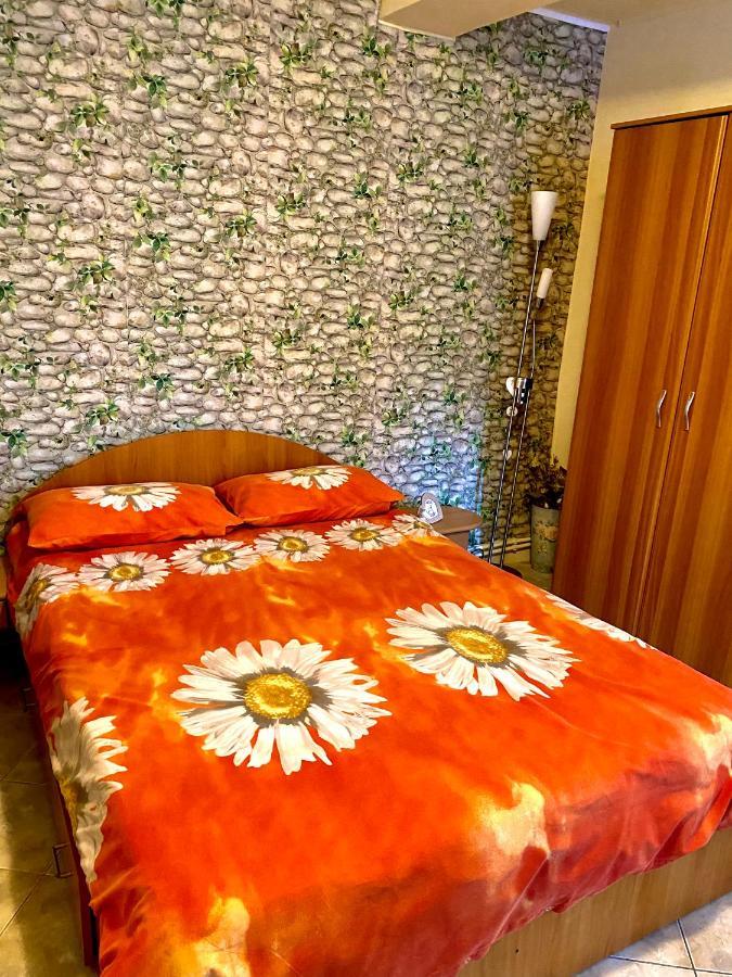 Bed and Breakfast House In The Woods Resita Esterno foto